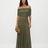 Karola | Elegáns off-shoulder maxi ruha