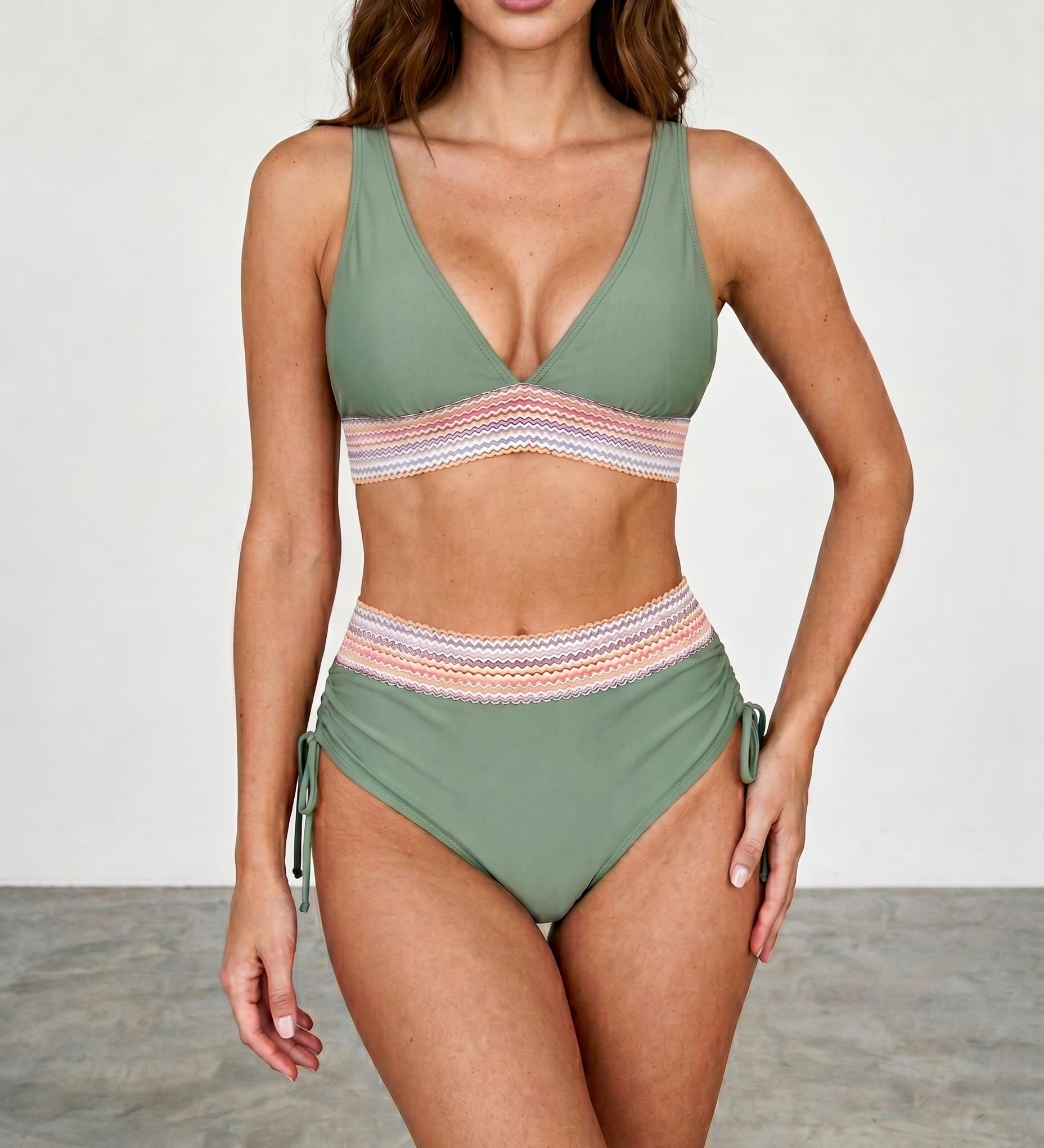 Elara | Alakformáló Push-Up Bikini Magas Derekú Tervezéssel