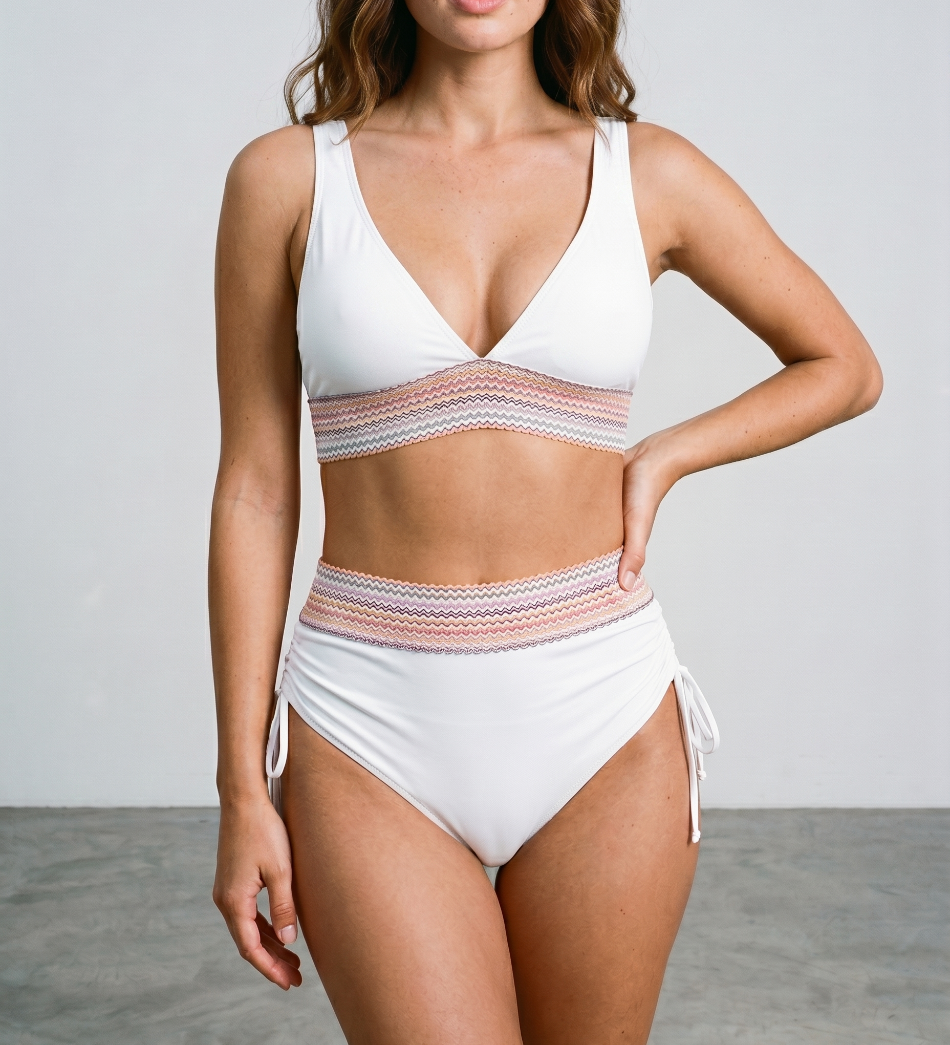 Elara | Alakformáló Push-Up Bikini Magas Derekú Tervezéssel